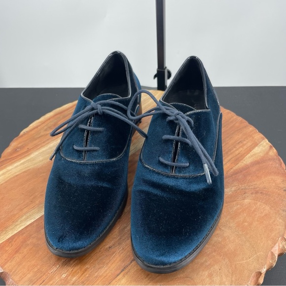 Chelsea Crew Taxi Blue Oxfords Loafers Velvet Size 38 7-7.5 lace up - Picture 2 of 6